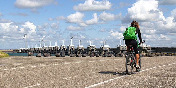 .Deltawerke Provinz Zeeland Radfahrer.