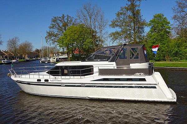 Motorboot Aqua Cosmos Holland ab Irnsum