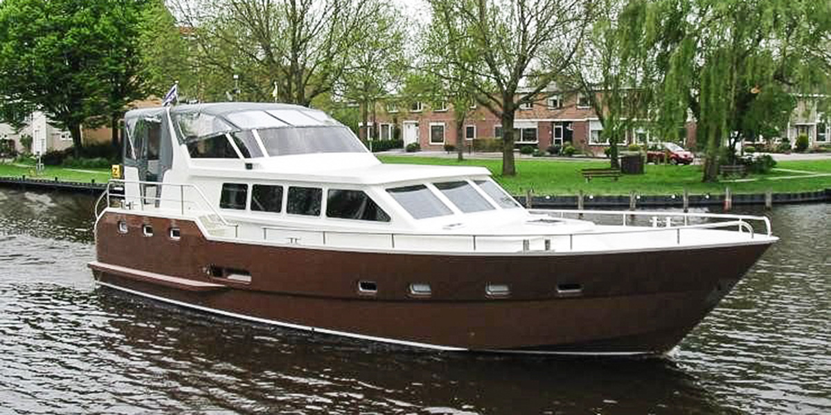 Motorboot Danny Yachtcharter Friesland
