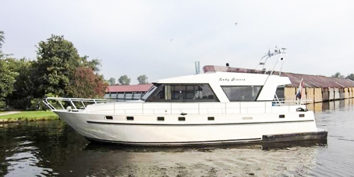 Motorboot Lady Bianca Friesland Yachtcharter