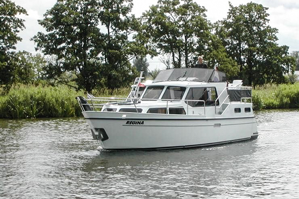 Motorboot Regina