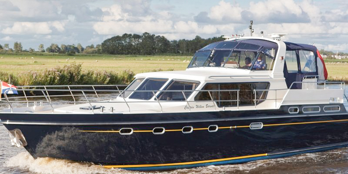 Motorboot Willem Yachtcharter Friesland